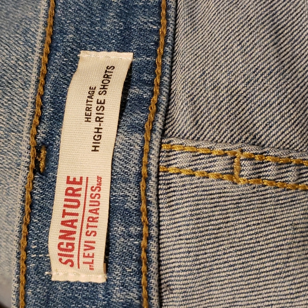 Levi Heritage High-Rise Shorts size 6 28W - Picture 7 of 9